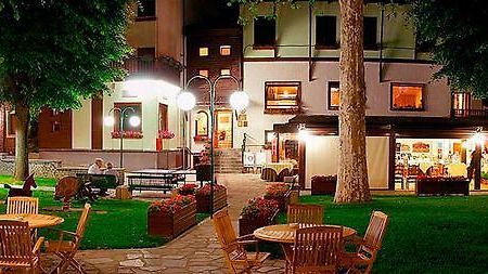 Hotel Granbaita Savigliano Buitenkant foto