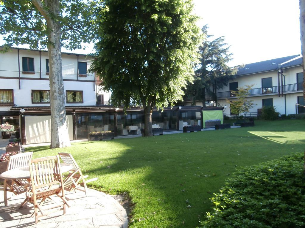 Hotel Granbaita Savigliano Buitenkant foto
